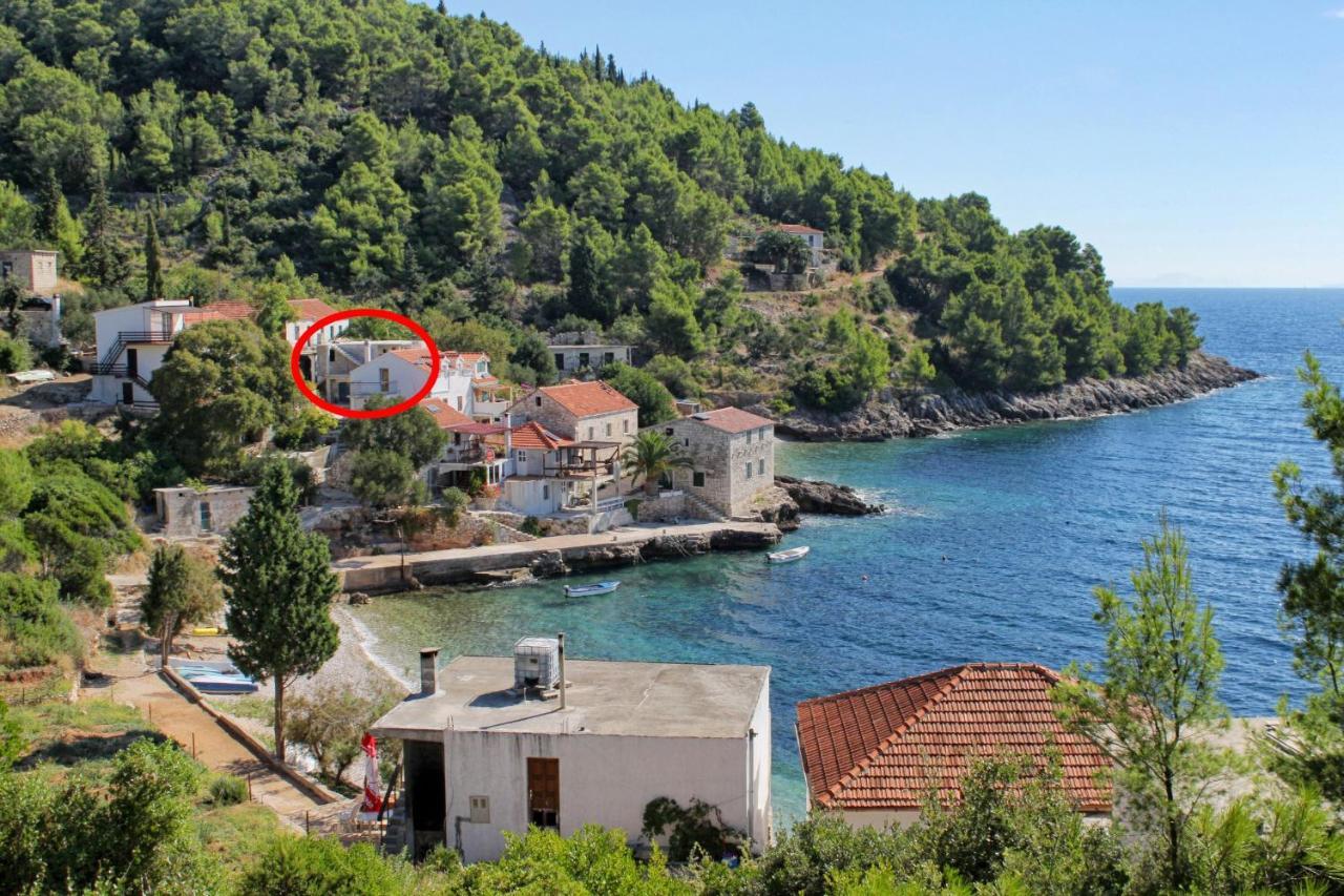 Seaside Secluded Apartments Cove Tvrdni Dolac, Hvar - 12655 Gdinj Esterno foto