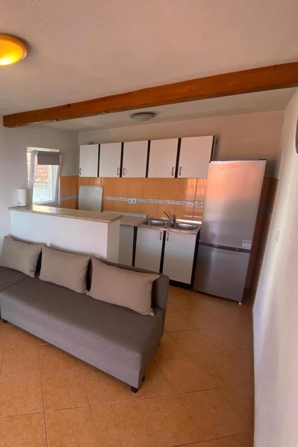 Seaside Secluded Apartments Cove Tvrdni Dolac, Hvar - 12655 Gdinj Esterno foto