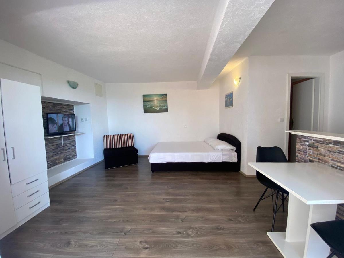 Seaside Secluded Apartments Cove Tvrdni Dolac, Hvar - 12655 Gdinj Esterno foto
